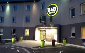 B&B Hotel Clermont-Ferrand Nord Riom